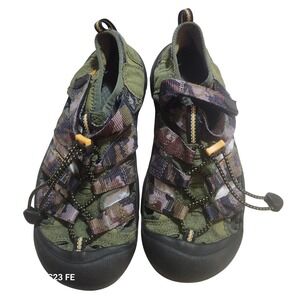 KEEN‎ Newport H2 Camo Green Waterproof Hiking Sandals Big Boys 5  Shoes Nonslip